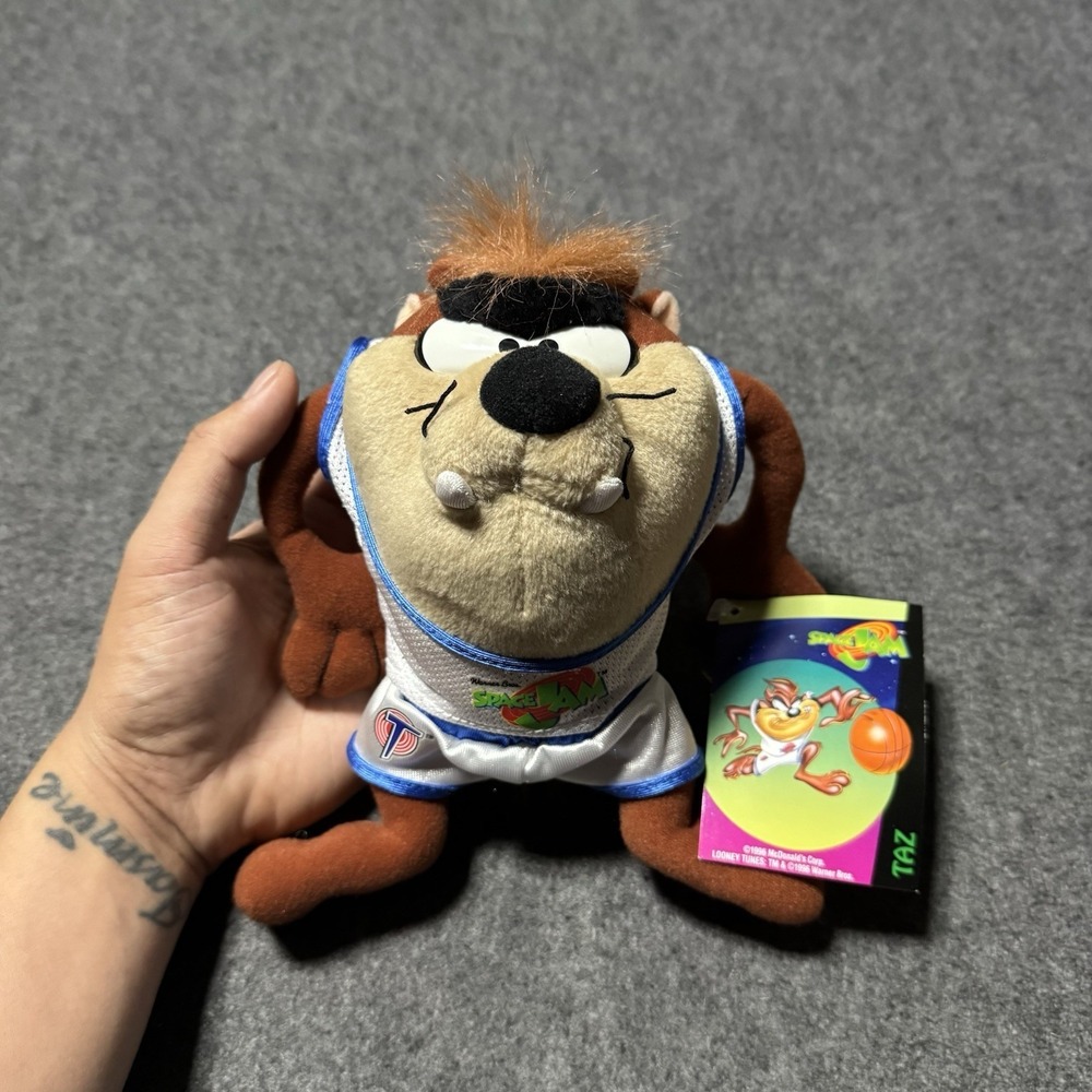 TAZ Space Jam Looney Tunes Vintage 1996 Tasmanian Devil 8" Plush NWT